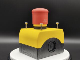 Кнопка аварийной остановки защищенная, 1 замыкающий + 1 размыкающий контакты, цвет красный, цвет корпуса желтый