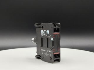 Светодиод с пружинным Зажимом 12-30В (АС), 8-15А, крепление спереди, цвет красный