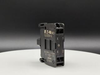 Светодиод с пружинным Зажимом 85-264В (АС), 5-15А, переднее крепление, цвет зеленый