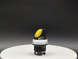 Переключатель с поворотной ручкой 3-х позиционный 60⁰, c фиксацией, цвет желтый с подсветкой