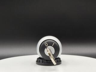 Переключатель с ключом 2х-позиционный 60⁰, с фиксацией, ключ вынимается в положении 0