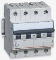 Автоматический выключатель TX³ 6000 - 6 кА - тип характеристики C - 4П - 400 В~ - 20 А - 4 модуля