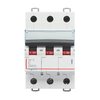 Автоматический выключатель DX³-E 6000 - 6 кА - тип характеристики C - 3П - 230/400 В~ - 6 А - 3 модуля