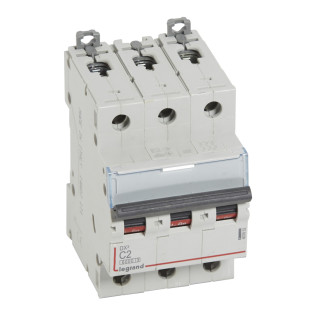 Автоматический выключатель DX³ 6000 - 10 кА - тип характеристики C - 3П - 400 В~ - 2 А - 3 модуля