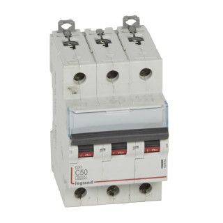 Автоматический выключатель DX³ 6000 - 10 кА - тип характеристики C - 3П - 400 В~ - 50 А - 3 модуля
