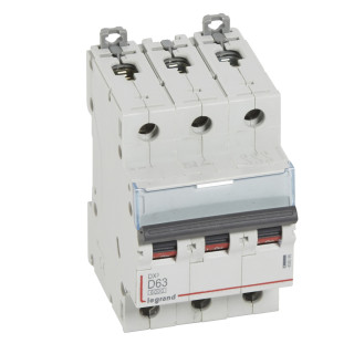 Автоматический выключатель DX³ 6000 - 10 кА - тип характеристики D - 3П - 400 В~ - 63 А - 3 модуля