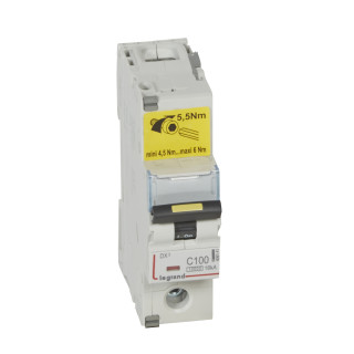 Автоматический выключатель DX³ 10000 - 16 кА - тип характеристики C - 1П - 230/400 В~ - 100 А - 1,5 модуля