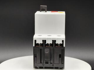 Автоматический выключатель защиты двигателя 1,6А, 3 полюса, откл.способность 50кА, диапазон уставки 1...1,6А