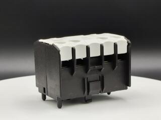 Блок вспомогательных контактов 4 полюса, 4Н+2НЗ, винтовые Зажимы