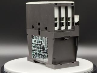 Контактор 18 А, управляющее напряжение 230В (АС), 1 НЗ доп. контакт, категория применения AC-3, AC-4