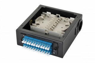Комплект планка Q-SLOT с 12 адаптерами дуплекс LC OS2, монтажные шнуры, КДЗС