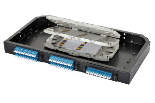 Комплект планка Q-SLOT с 12 адаптерами дуплекс LC OS2, монтажные шнуры, КДЗС
