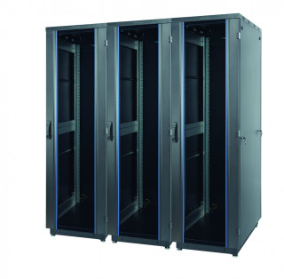 Шкаф Racknet S3000 22U 600 × 800, передняя дверь стеклянная одностворчатая, задняя дверь металлическая одностворчатая, черный