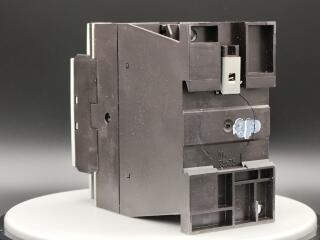 Контактор 18 А,  управляющее напряжение 24-27В (DС), 1 НО доп. контакт, категория применения AC-3, AC-4