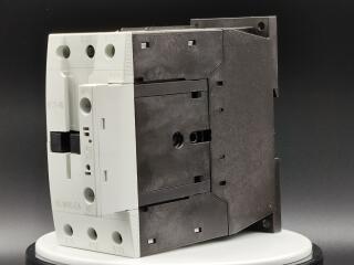 Контактор 40 А,  управляющее напряжение 24-27В (DС),  категория применения AC-3, AC-4