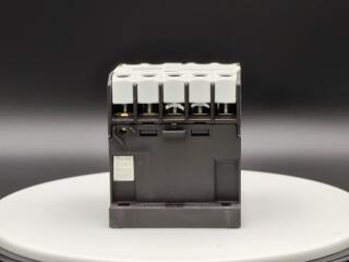 Вспомогательное реле 3А, управляющее напряжение 230В (АС), контакты 4НО, категория применения AC-15