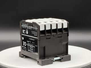 Вспомогательное реле 3А, управляющее напряжение 230В (АС), контакты 4НО, категория применения AC-15