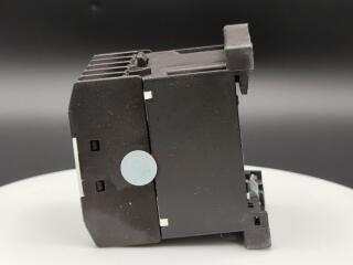 Вспомогательное реле 3А,  управляющее напряжение 230В (АС), контакты 3НО+1НЗ, категория применения AC-15