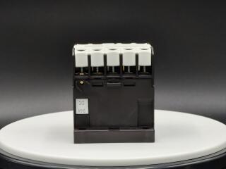 Вспомогательное реле 3А,  управляющее напряжение 24В (DС), контакты 4НО, категория применения AC-15