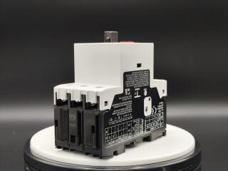 Автоматический выключатель защиты двигателя 16А, 3 полюса, откл.способность 50кА, диапазон уставки 12...16А