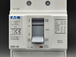 Автоматический выключатель 80А, номинальное напряжение  400/415 В (АС), 3 полюса, откл.способность 25кА